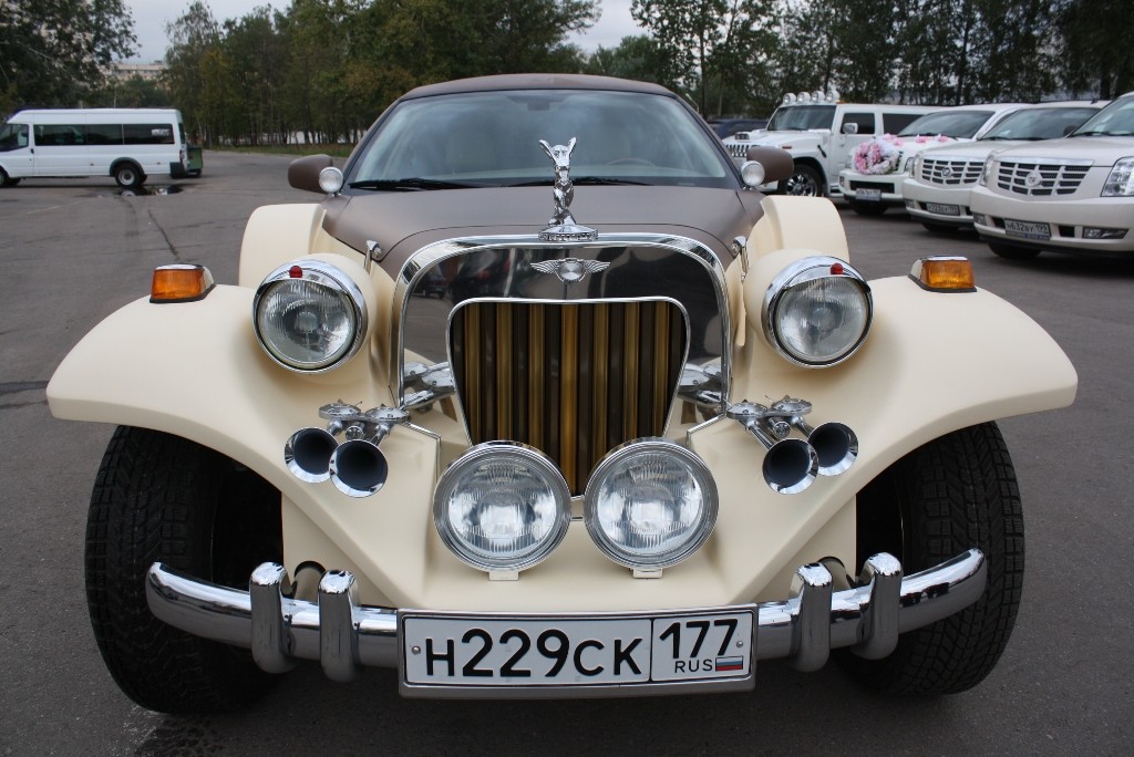 Прокат Excalibur Phantom с водителем