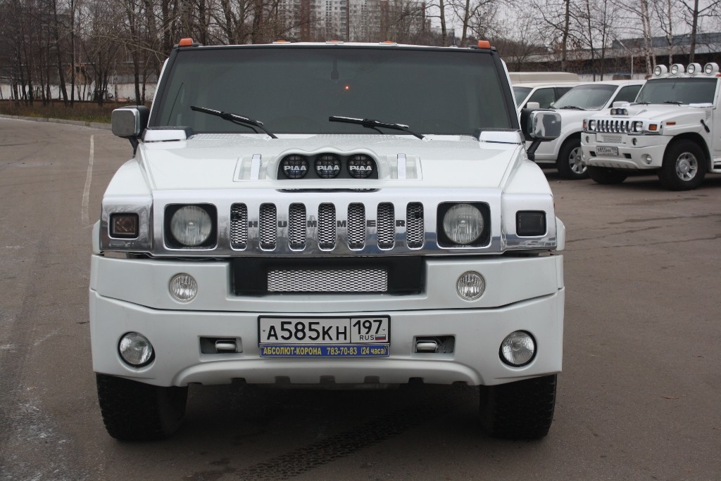 Белый Хаммер H2  напрокат