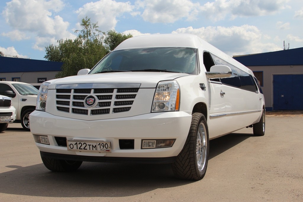 Экстерьер Cadillac Escalade